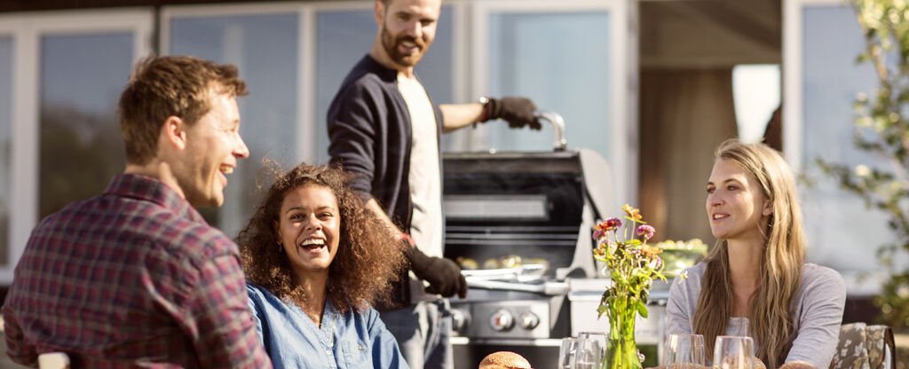 Weber Summit® Gas BBQs  Built-in & Freestanding Entertaining