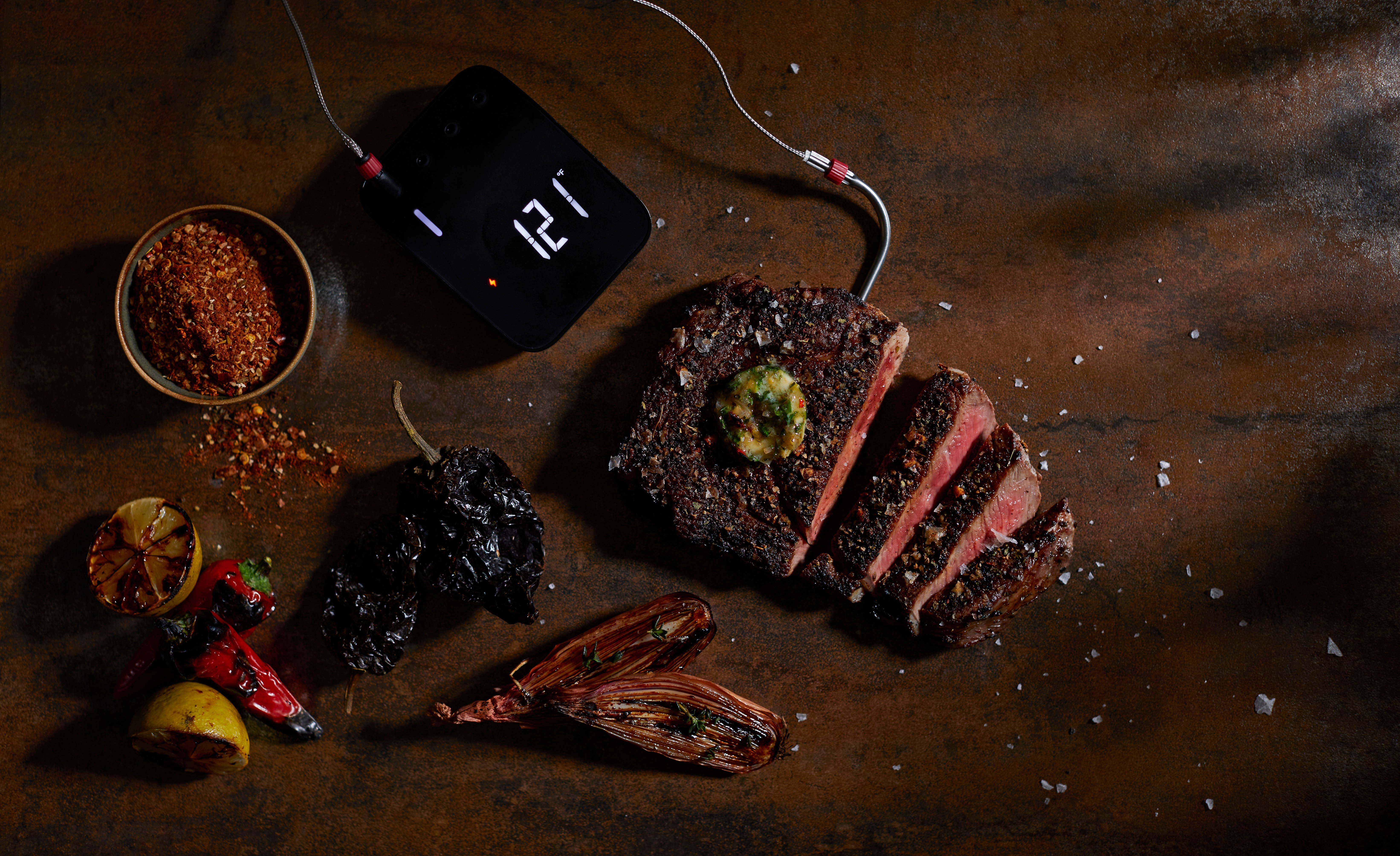  Ribeye steak met chili en koriander-limoenboter

